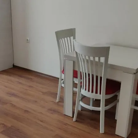 Студия В Комплексе Марвел Делюкс Daire *